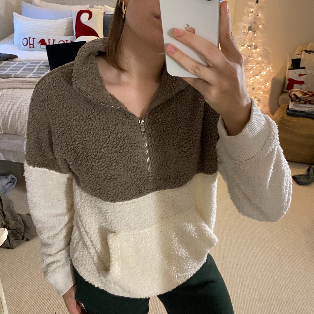 Half Zip Pull Over - image 1